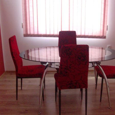 Guest House Nedelchevi Primorsko Ngoại thất bức ảnh
