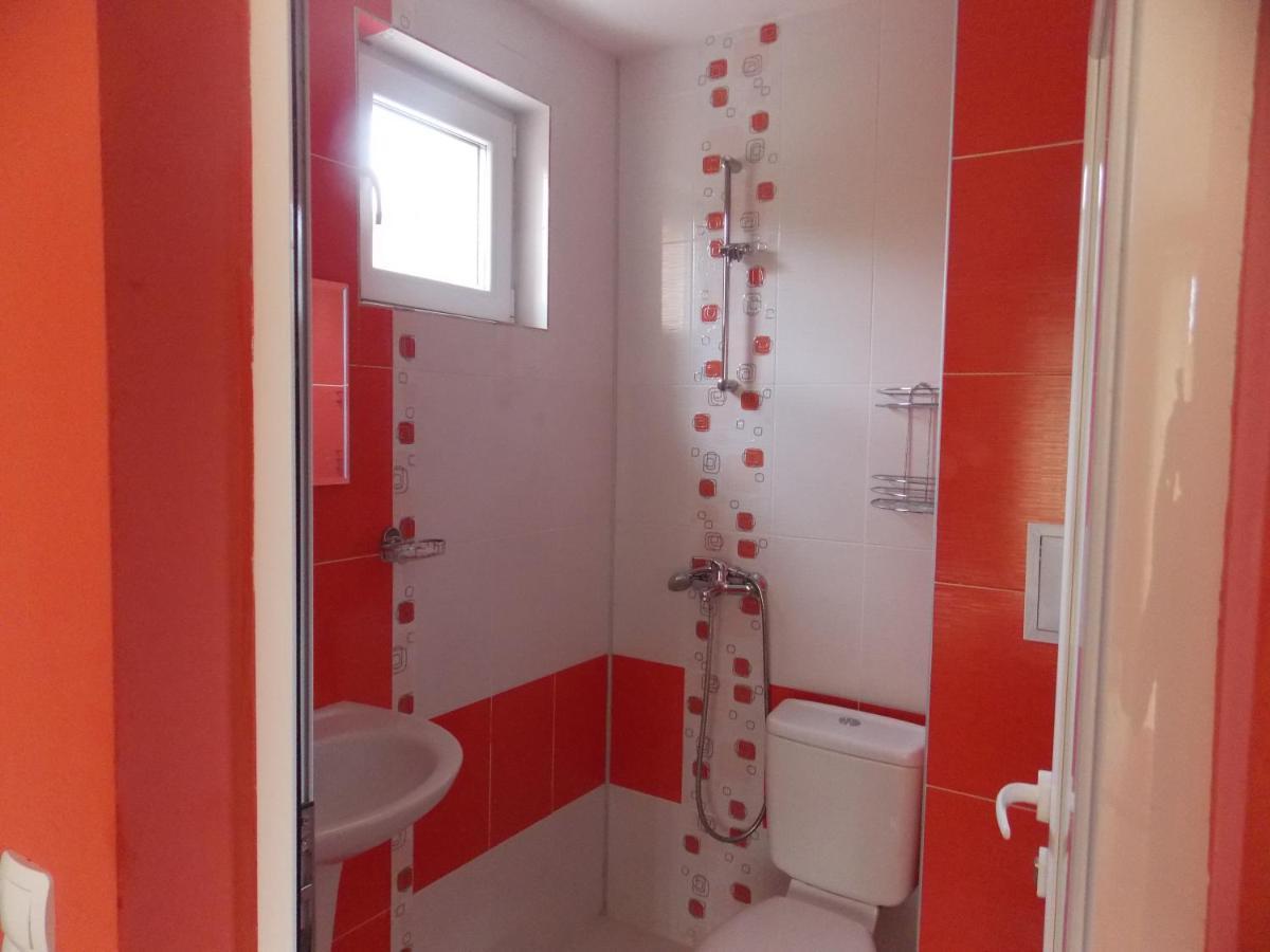 Guest House Nedelchevi Primorsko Ngoại thất bức ảnh