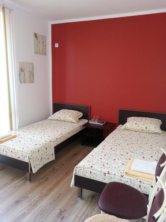 Guest House Nedelchevi Primorsko Phòng bức ảnh