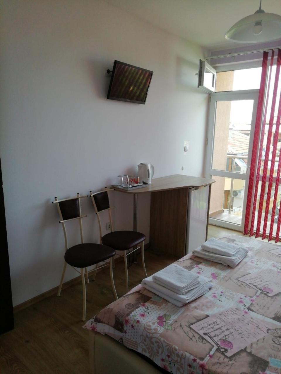 Guest House Nedelchevi Primorsko Ngoại thất bức ảnh