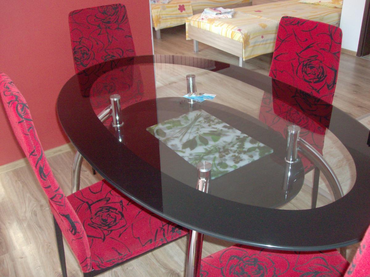 Guest House Nedelchevi Primorsko Ngoại thất bức ảnh